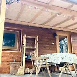 Apartment Cinke Cottage, Nest In Nature