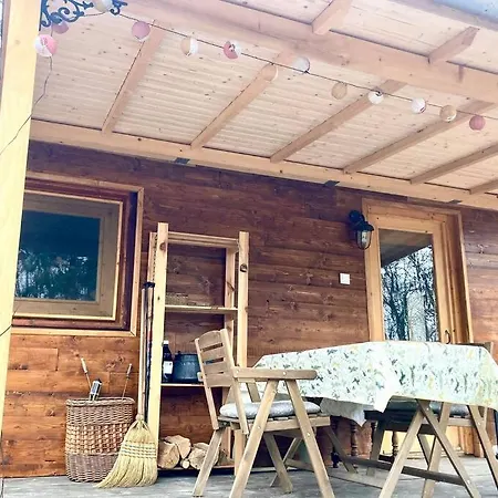 Apartment Cinke Cottage, Nest In Nature