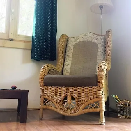 Cinke Cottage, Nest In Nature *