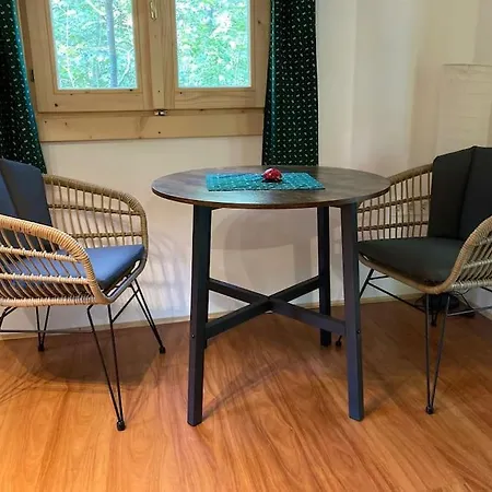 Cinke Cottage, Nest In Nature Apartment