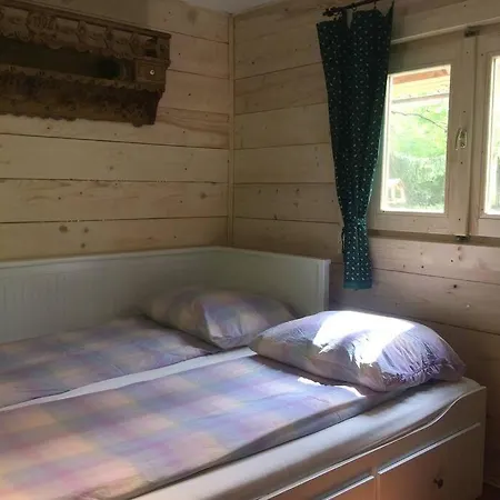 Cinke Cottage, Nest In Nature