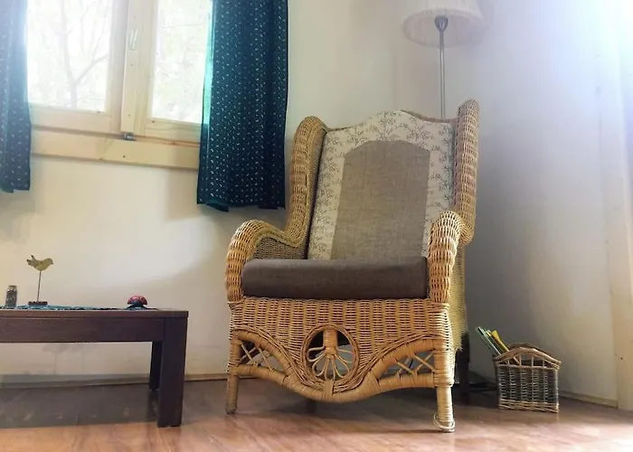 Cinke Cottage, Nest In Nature *